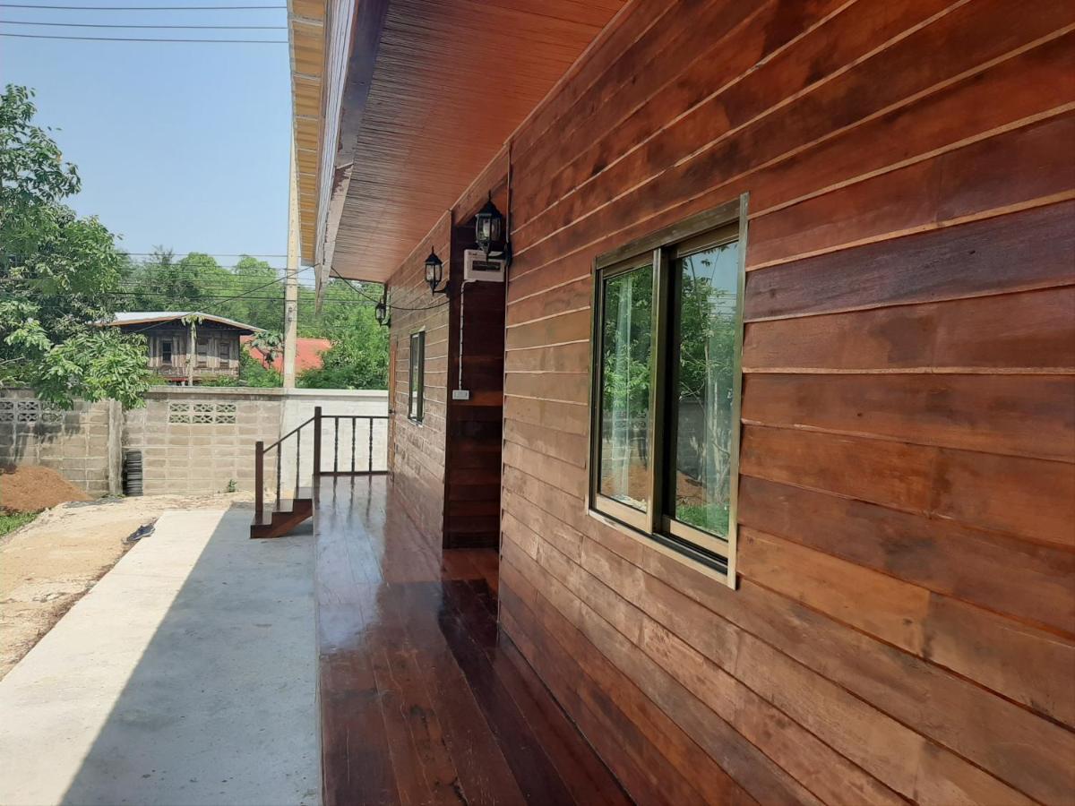 Baan Rabiangdao Uthaithani Uthai Thani Exterior photo